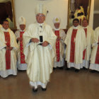 FRATERNIDAD. Jurez junto a sacerdotes.