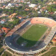 El estadio Tahuichi se qued anoche en tinieblas.