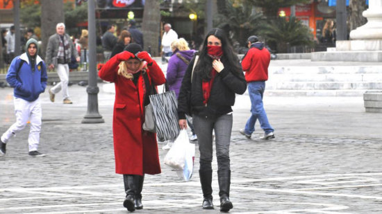 TEMPORAL. En Sucre y el resto del pas se sienten el intenso fro y los ventarrones.