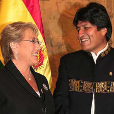 DESENCUENTRO: En una primera etapa la presidenta de Chile, Michelle Bachelet, y el presidente de Bolivia, Evo Morales, tuvieron una buena relacin.