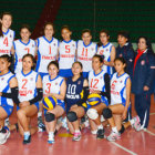 El plantel de Universitario que compite en la Liga Superior del Voleibol Boliviano, en La Paz.