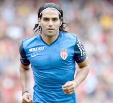 El delantero colombiano Radamel Falcao retorn a las canchas vistiendo la camiseta del Mnaco francs.