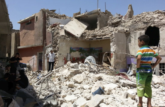 ATAQUES. Ruinas en la ciudad de Mosul.