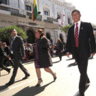 ANIVERSARIO. Pocos magistrados y jueces participaron ayer, del desfile cvico por el 6 de Agosto, Da de la Patria.