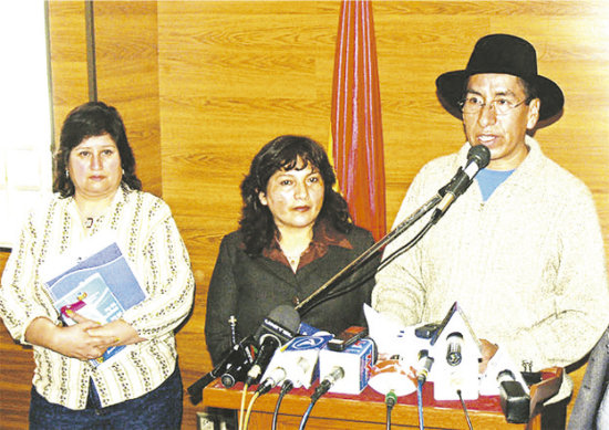PROCESADAS. Las magistradas del TCP, Ligia Velásquez y Soraide Chanez, firmaron la polémica resolución de la ley del Notariado.