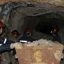 ACCIDENTE. Los seis mineros quedaron atrapados en la mina cuando trabajaban.