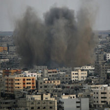 ATAQUES. El Ejrcito de Israel continu bombardeando ayer a la Franja de Gaza.