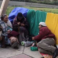 AYUNO. La protesta instalada ayer en la Sede de Gobierno.