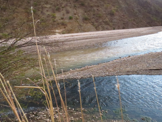 ESPERA. Hasta ahora no se conoce en qu porcentaje aument la contaminacin en el Pilcomayo.