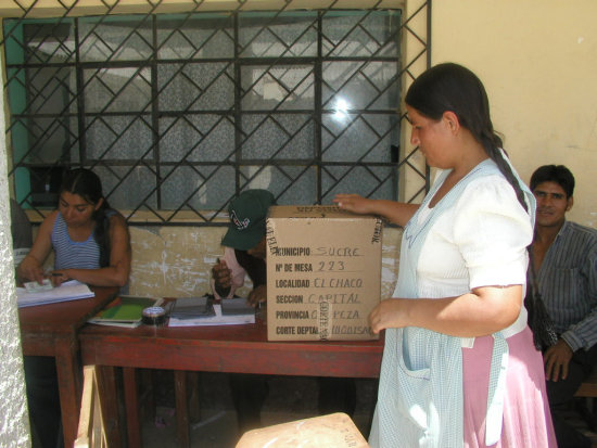 ELECCIONES. Las ltimas justas municipales y departamentales tuvieron lugar el 4 de abril de 2010.