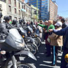 Protesta. Jubilados y rentistas marcharon ayer, en La Paz, y fueron gasificados.