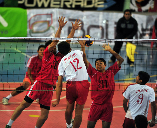 La Liga Superior del Voleibol Boliviano se juega en La Paz.