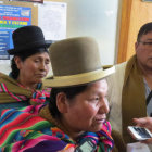 FALLO. Los comunarios de Zongo, llegaron a Sucre para notificarse con la sentencia.