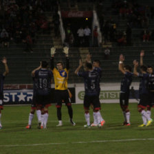 Wilstermann intentar recuperarse en casa tras su empate como local en la primera fecha del Apertura de la Liga.