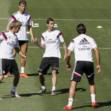 El argentino ngel Di Mara (c) est con un paso fuera del Real Madrid.