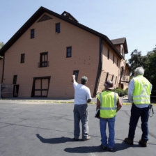 DAOS. Muchas viviendas quedaron afectadas por el terremoto de hace una semana.