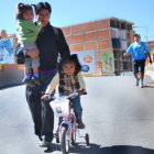 DISPOSICIN. El domingo las personas se movilizarn a pie o en bicicletas todo el da.