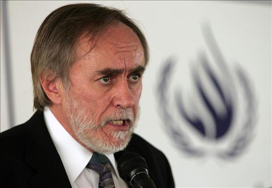 PEDIDO. El representante del Alto Comisionado de la ONU en Bolivia, Dennis Racicot.