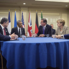 CUMBRE. Franois Hollande, Petro Poroshenko, Barack Obama, David Cameron, Angela Merkel, y Matteo Renzi en Newport.