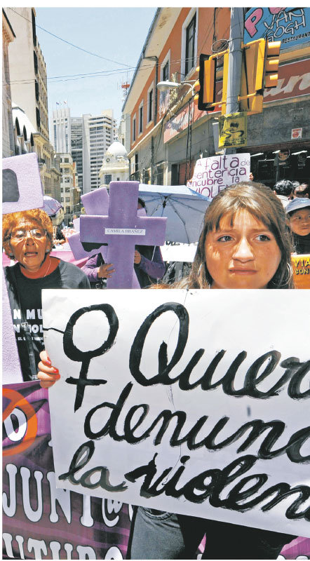 PROTESTAS. En los ltimos das miles de mujeres y hombres salieron a protestar contra el aumento de casos de violencia.