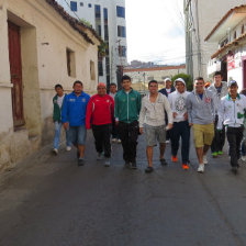 Los jugadores de la seleccin de Santa Cruz arribaron ayer, a Sucre, y aprovecharon el da para salir a pasear.