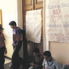 PROTESTA. Alumnos piden retroactivo.