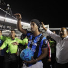 Un poltico mexicano llam simio al brasileo Ronaldinho.