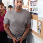 DETENIDO. Don Omar en la Polica.