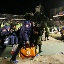 El castigo lleg por algunos hechos en la semifinal de la Libertadores.