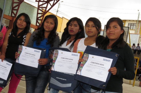 RECONOCIMIENTO. Al trabajo que realizaron los estudiantes.