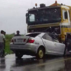 CHOQUE. La invasin de carril de un auto provoc un fatal accidente en Santa Cruz.