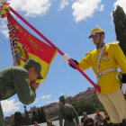 ACTO. Cientos de premilitares juraron a la Bandera luego de cumplir su servicio militar.