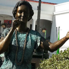 ARTISTA. La estatua de Gladys Moreno.