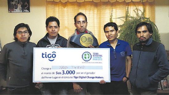 GANADORES. Vladimir Camargo, Enrique Iglesias, Said Prez, Luis Antonio Molina y Pedro Camargo.