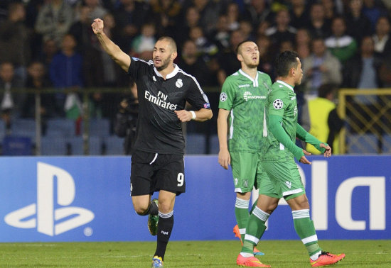 El delantero francs Karim Benzema (i) anot el gol del triunfo para el Real Madrid sobre el Ludogorest.