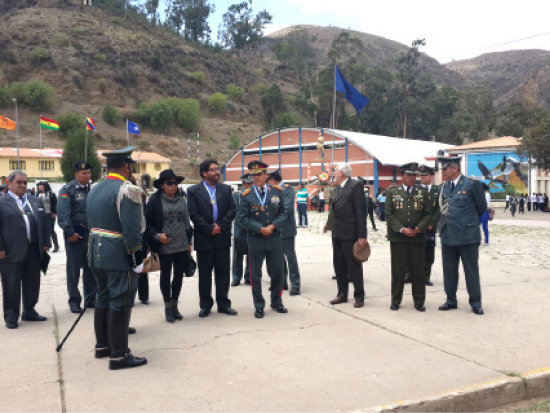 ANIVERSARIO. El Liceo Militar inaugur algunas obras para mejorar la formacin de los jvenes y seoritas.