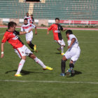 El campen chuquisaqueo gole ayer al Deportivo Alemn, en el partido que cerr la tercera fecha del torneo.