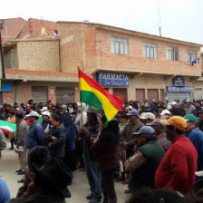 MOVILIZACIN. Centenares de culpineos salieron a las calles para protestar.