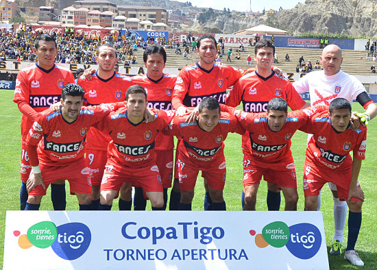 Universitario venci el domingo a The Strongest, en La Paz.