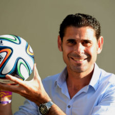 El ex jugador del Real Madrid, Fernando Hierro, estar en el amistoso.