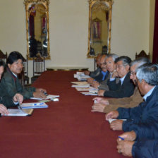 ENCUENTRO. La dirigencia del sector de jubilados se reuni ayer, con el Primer Mandatario.