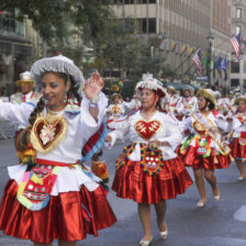 DESFILE. Delegacin boliviana.