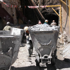 DESPIDOS. La empresa minera Inti Raymi, de Oruro, empez a despedir trabajadores.