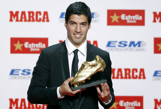 El delantero uruguayo del Barcelona recibi ayer la Bota de Oro.