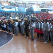 Miles de estudiantes se congregaron en el coliseo Polideportivo de Garcilazo, donde se dieron por inaugurados los Juegos Plurinacionales del Nivel Secundario, fase departamental.