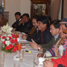 DECISIN. Ayer, los representantes de la Central Obrera Boliviana (COB) y la Coordinadora Nacional por el Cambio (CONALCAM) se reunieron con el presidente Evo Morales.