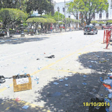 DESCUIDO. El centro histrico de la ciudad afectado por la gran cantidad de basura.