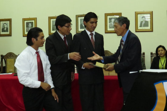 PREMIACIN. La Universidad reconoci a los mejores trabajos de investigacin.