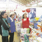 COMERCIO. El mercado de Villa Rosario (El Tejar) cuenta con medio centenar de puestos.