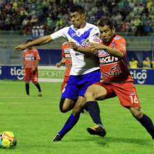 Una escena del partido jugado en marzo, en Oruro.